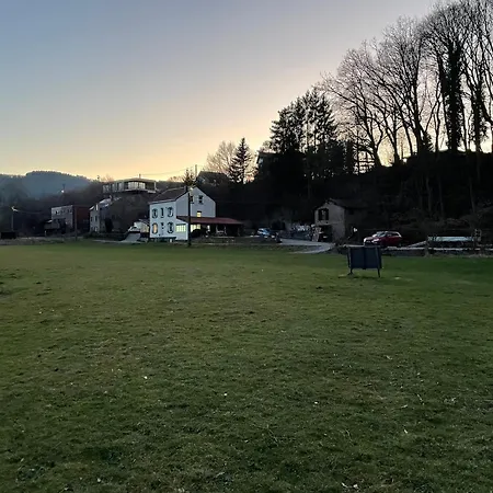 Perles De La Cascade 펜션 *